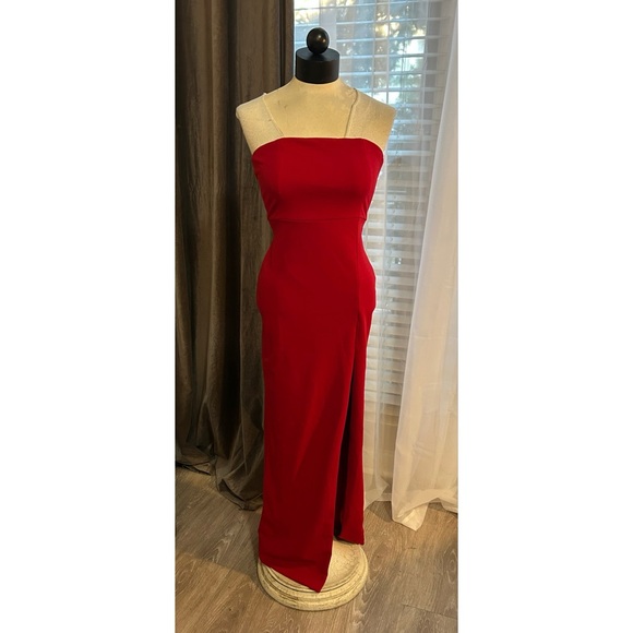 Meshki Red Strapless Maxi Dress - Picture 8 of 11